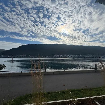 Daire Charming With Sea View *